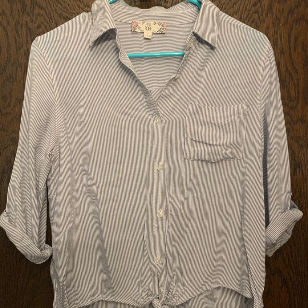 Striped 3/4 length sleeve top